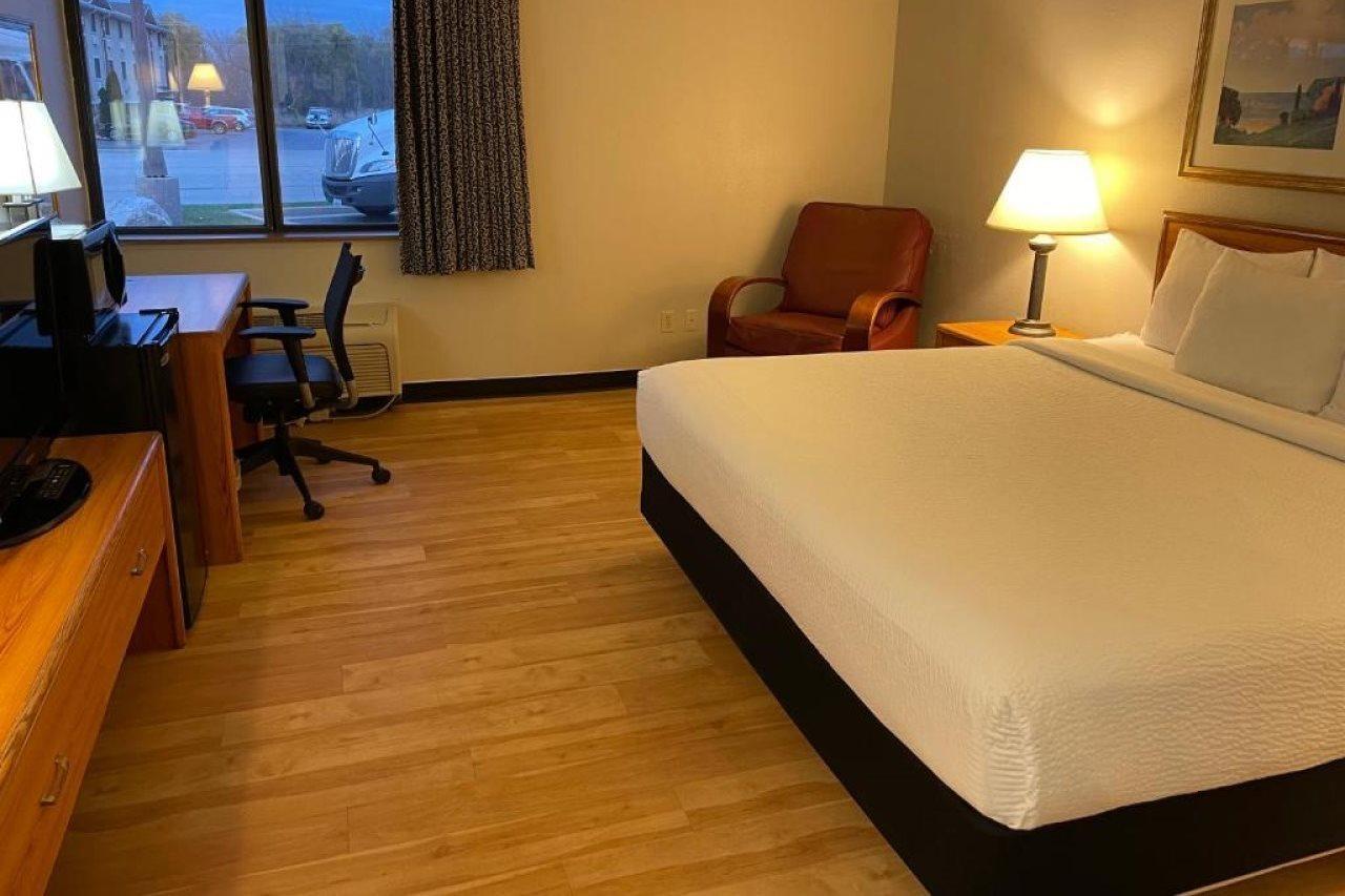 Days Inn By Wyndham Pleasant Prairie Kenosha Exterior photo