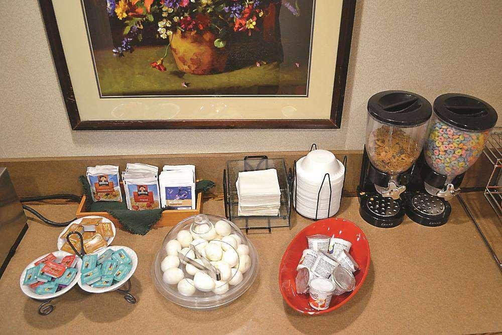 Days Inn By Wyndham Pleasant Prairie Kenosha Facilities photo