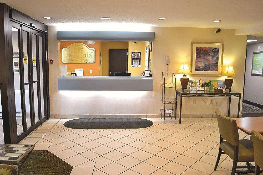 Days Inn By Wyndham Pleasant Prairie Kenosha Interior photo