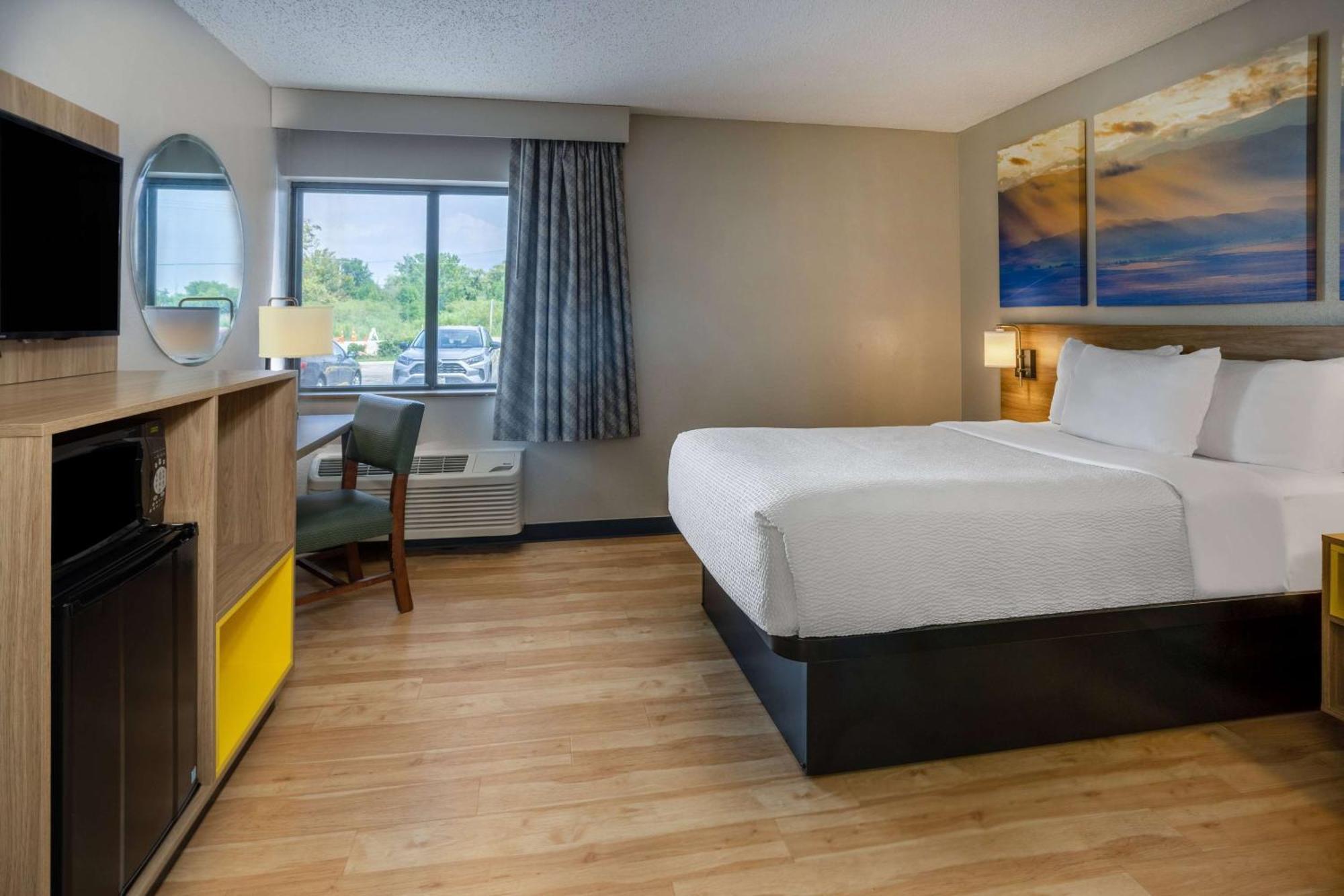 Days Inn By Wyndham Pleasant Prairie Kenosha Exterior photo